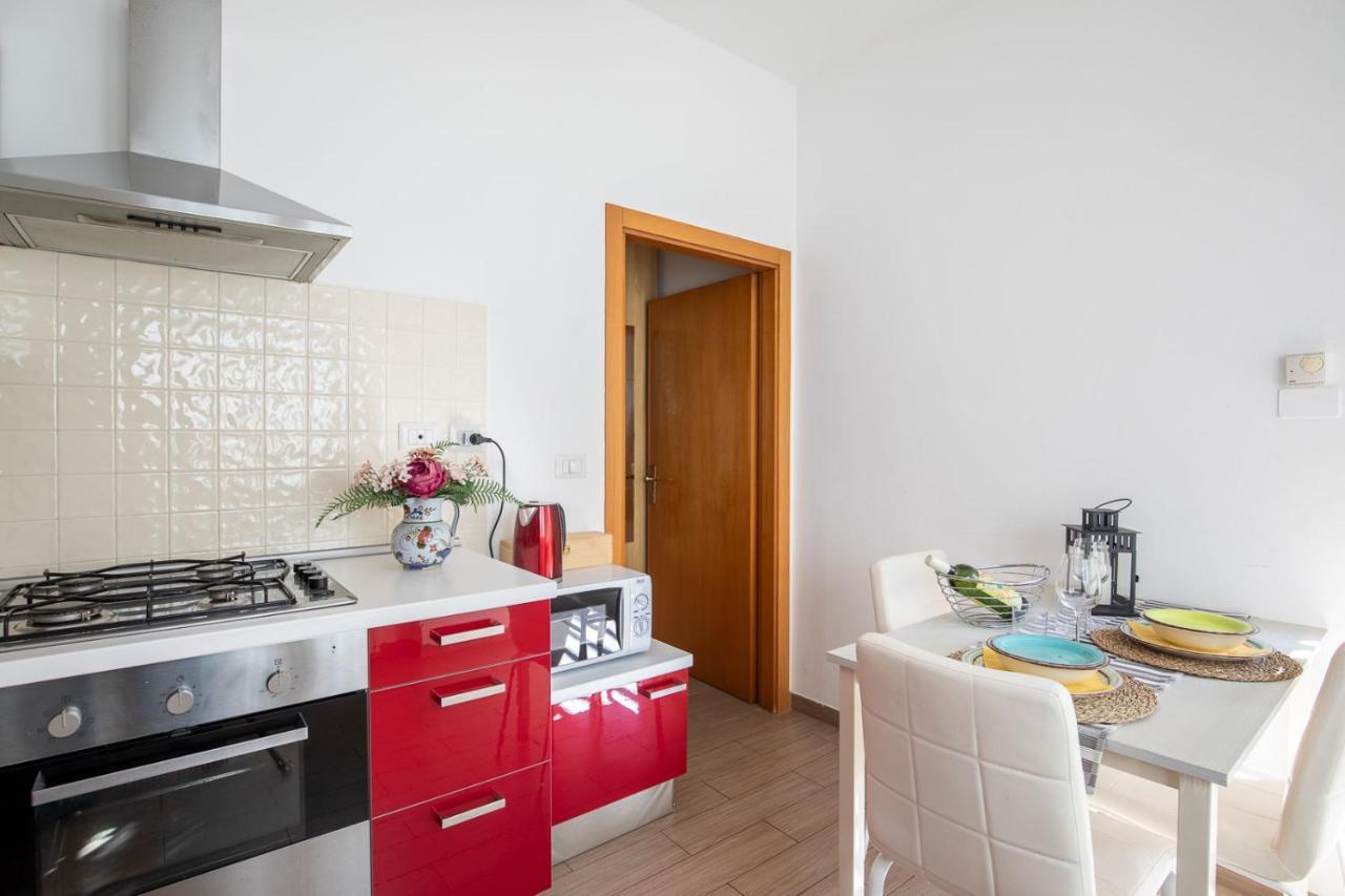 Bilocale Con Giardino A 200Mt Dal Mare - Homeunity Rimini Exteriör bild