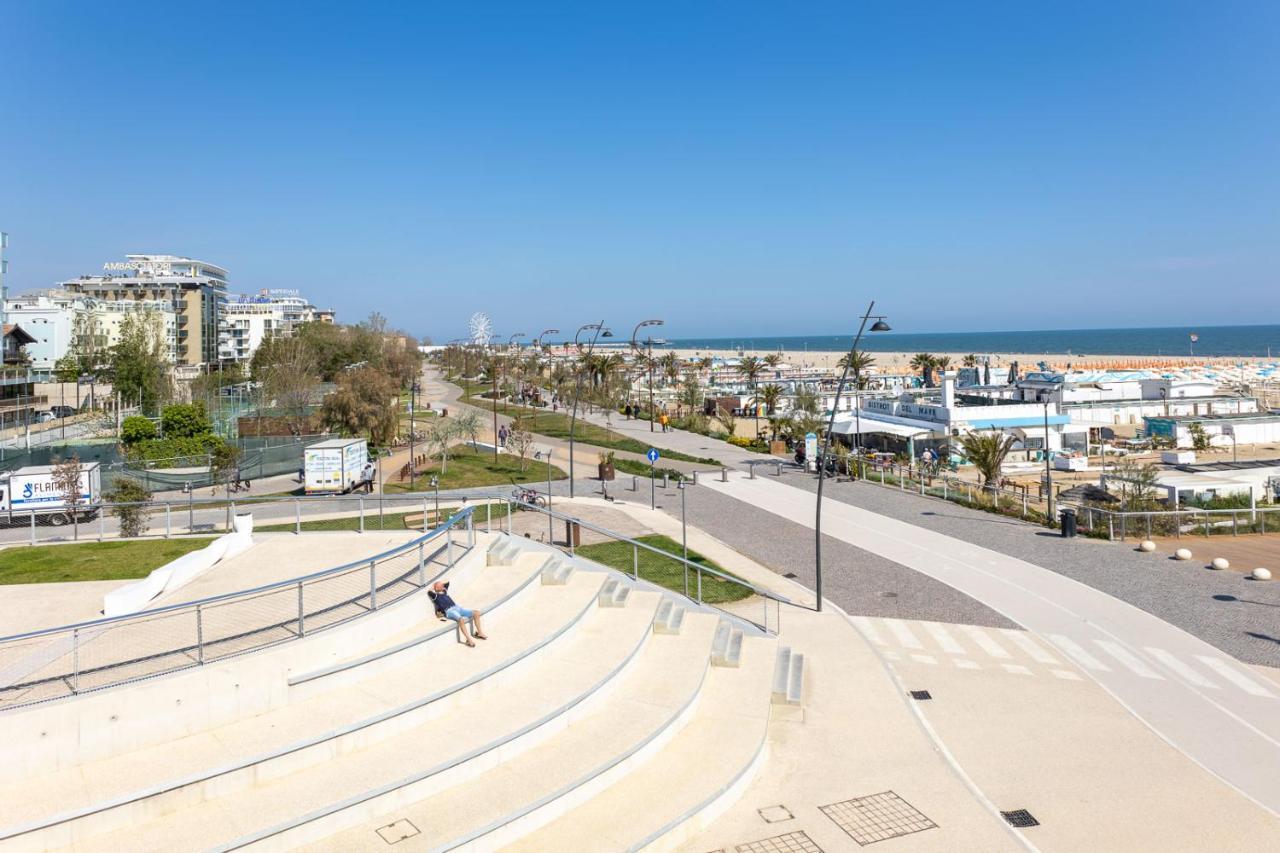 Bilocale Con Giardino A 200Mt Dal Mare - Homeunity Rimini Exteriör bild