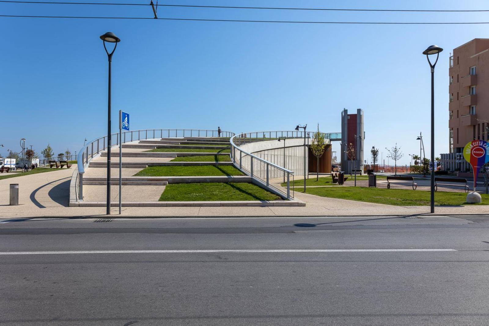 Bilocale Con Giardino A 200Mt Dal Mare - Homeunity Rimini Exteriör bild