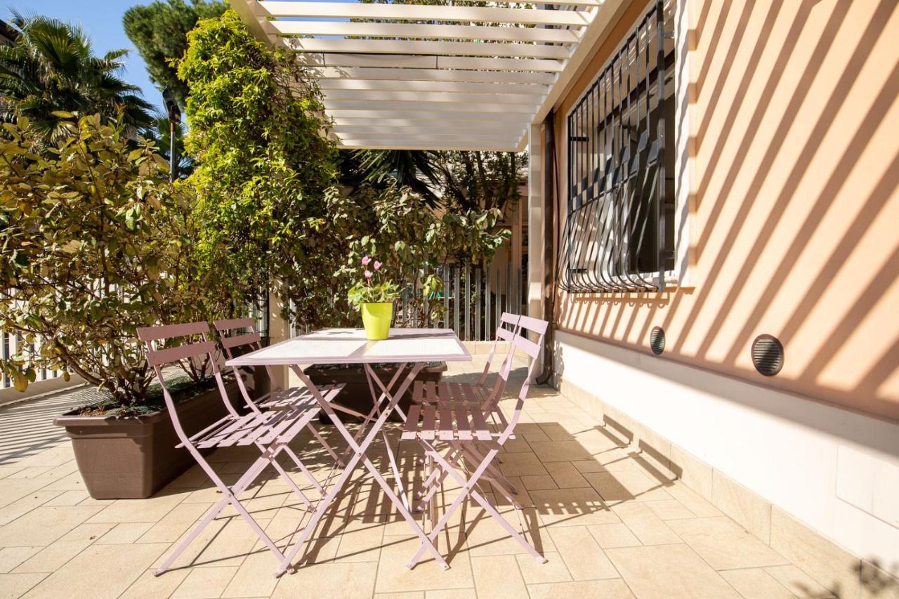 Bilocale Con Giardino A 200Mt Dal Mare - Homeunity Rimini Exteriör bild