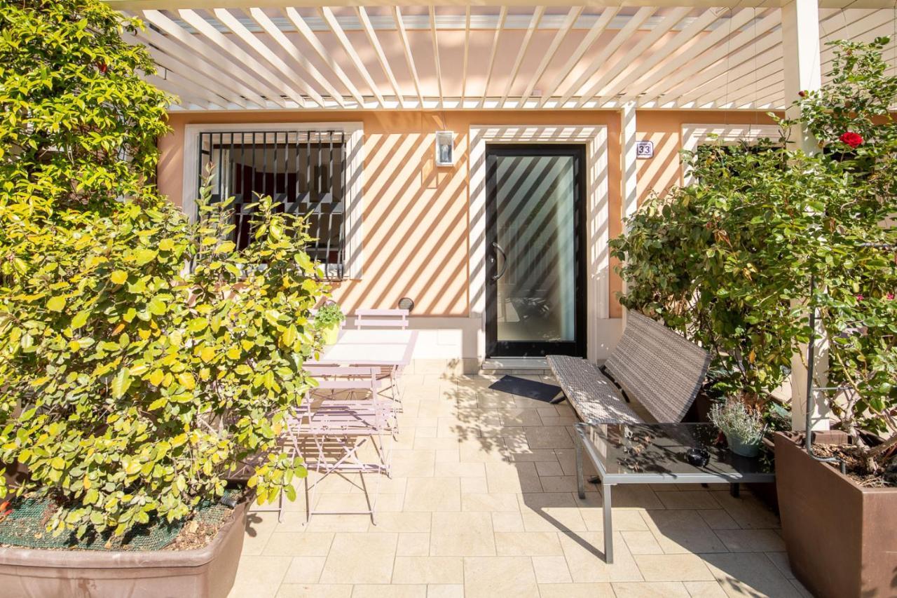 Bilocale Con Giardino A 200Mt Dal Mare - Homeunity Rimini Exteriör bild